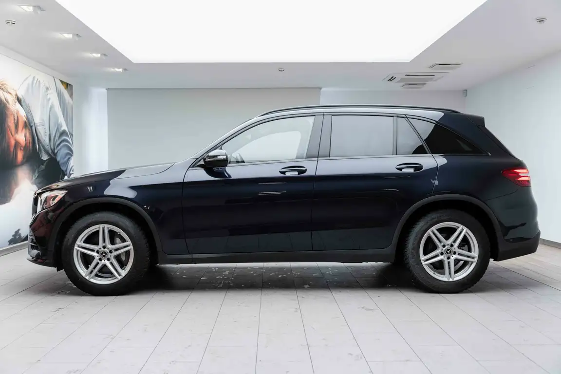 MERCEDES-BENZ GLC