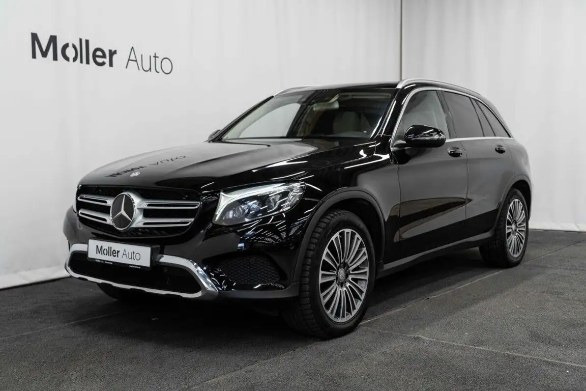 MERCEDES-BENZ GLC