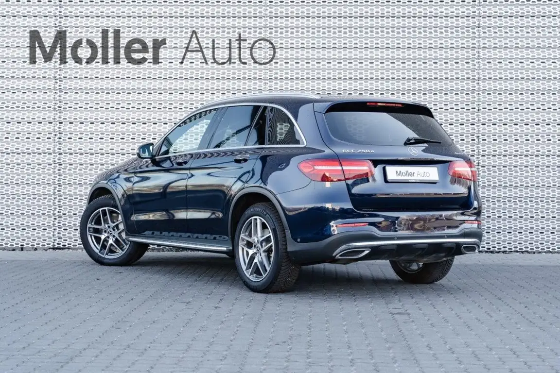 MERCEDES-BENZ GLC