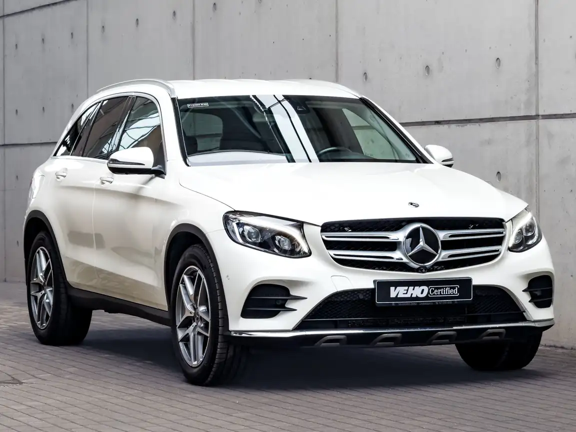 MERCEDES-BENZ GLC