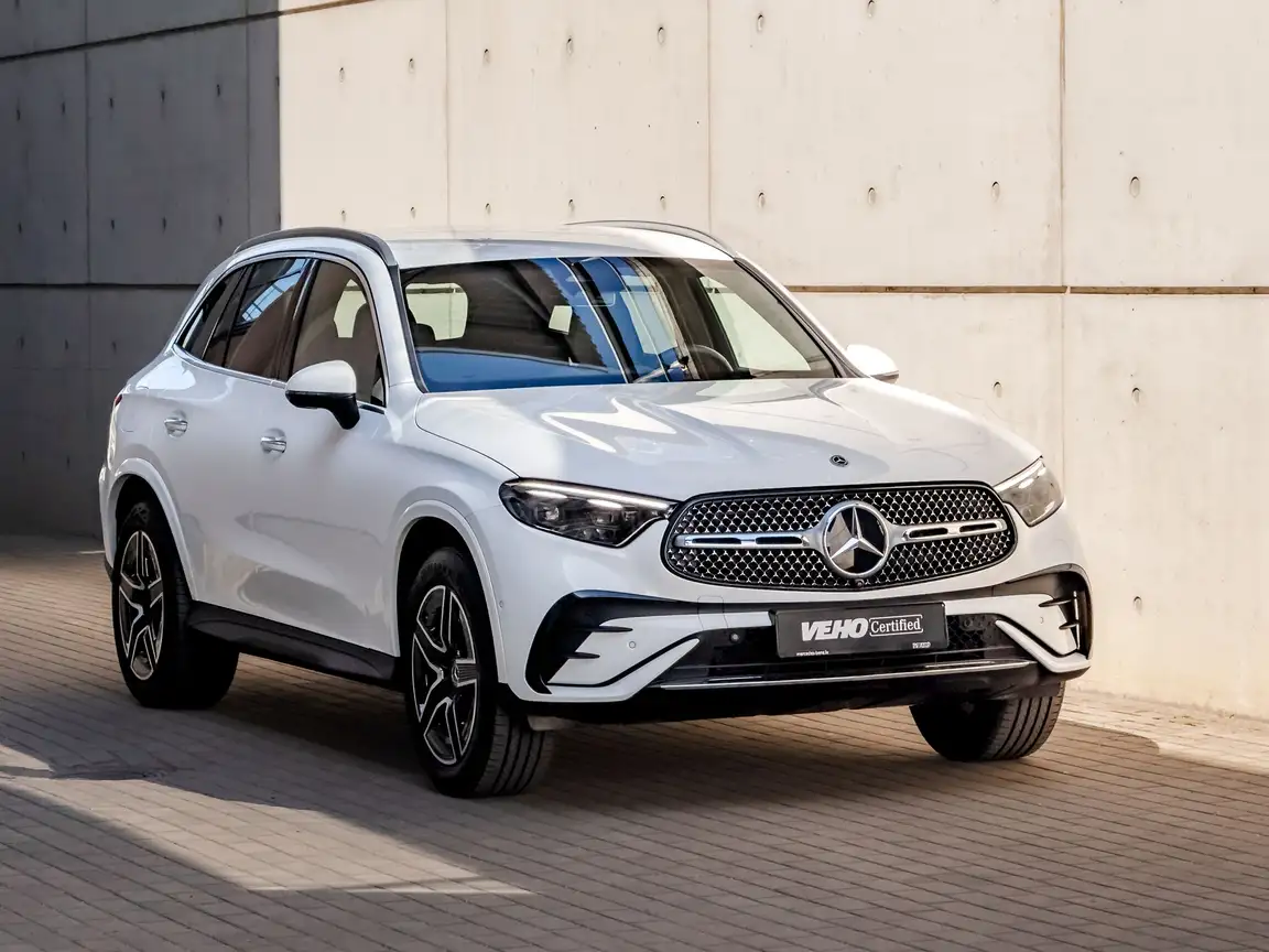 MERCEDES-BENZ GLC