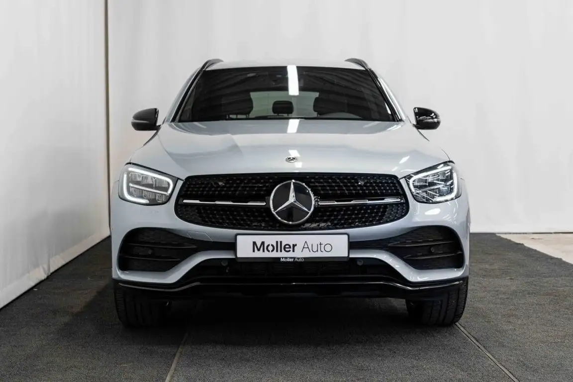 MERCEDES-BENZ GLC