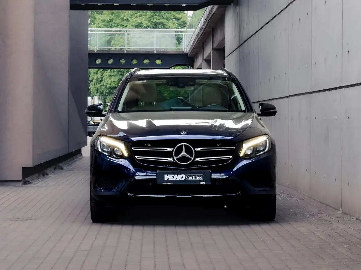 MERCEDES-BENZ GLC