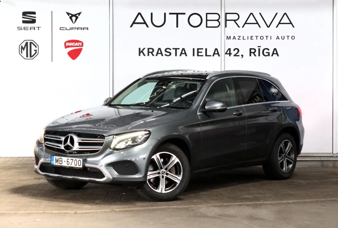MERCEDES-BENZ GLC