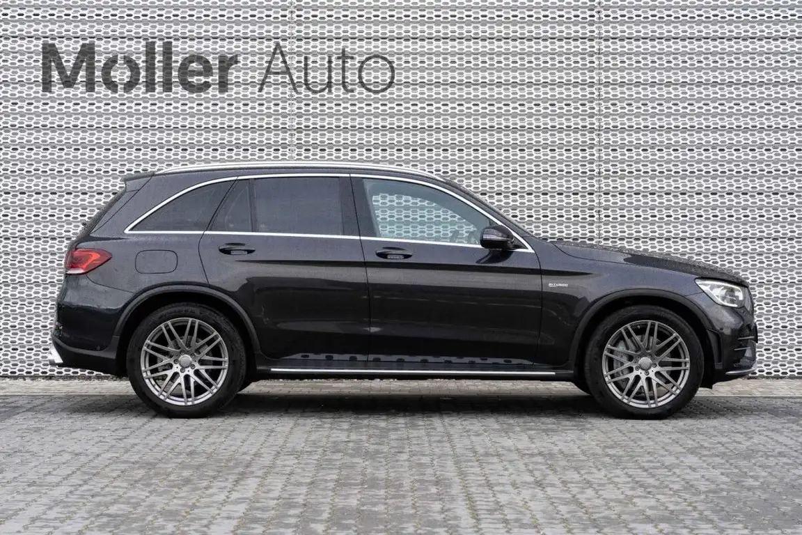 MERCEDES-BENZ GLC
