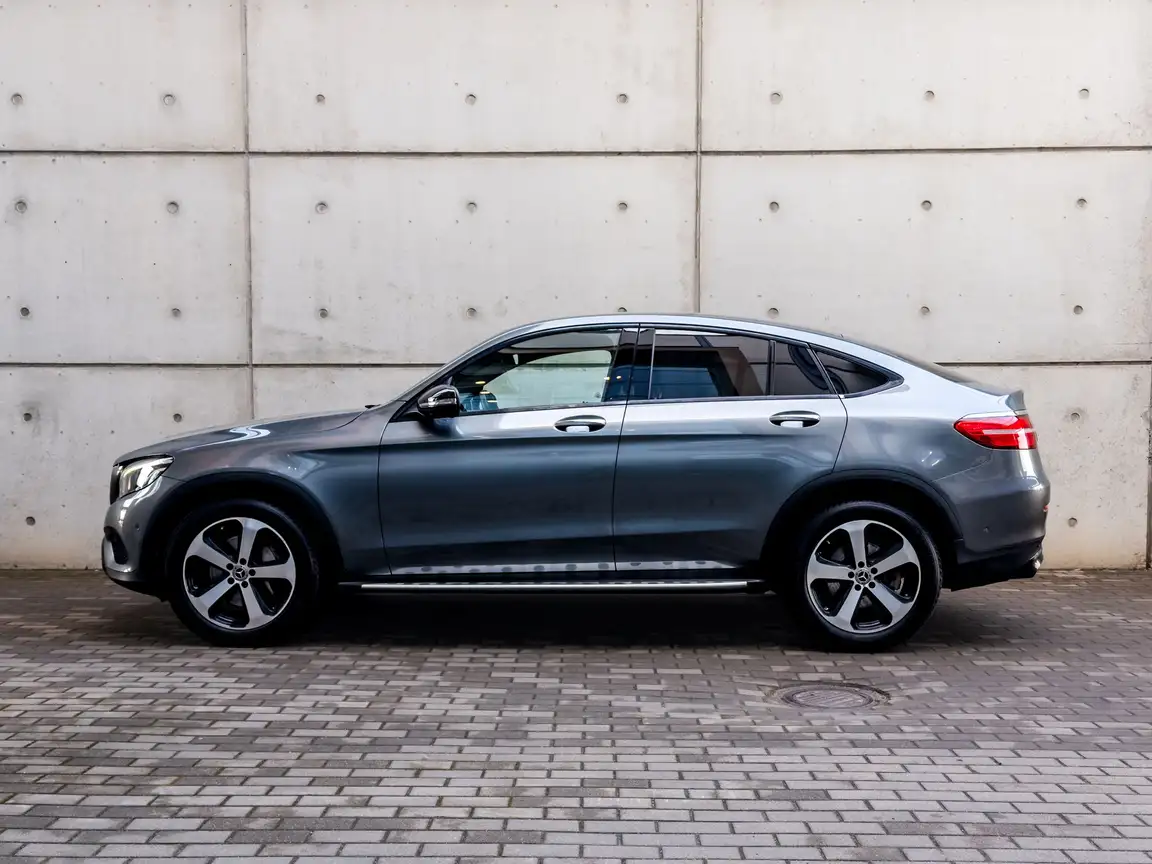 MERCEDES-BENZ GLC
