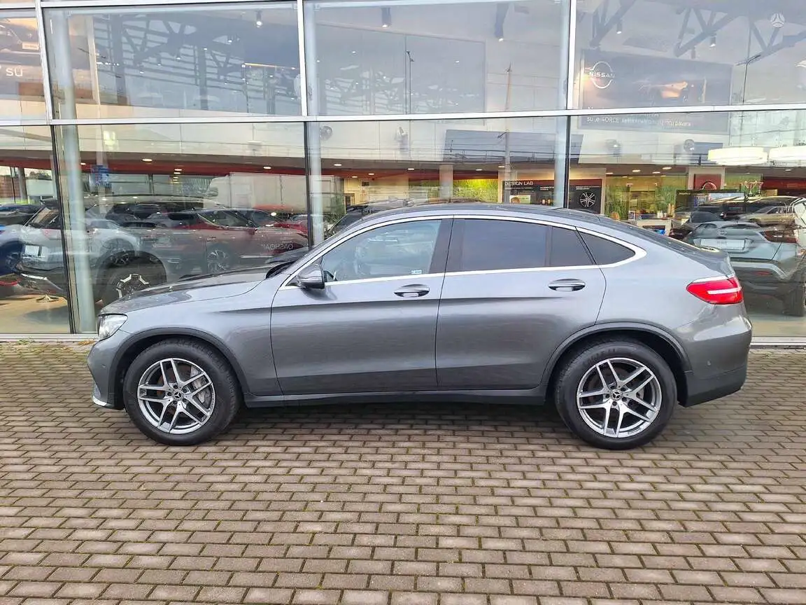 MERCEDES-BENZ GLC