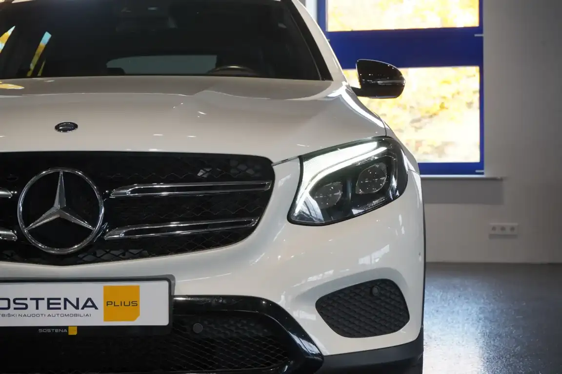 MERCEDES-BENZ GLC