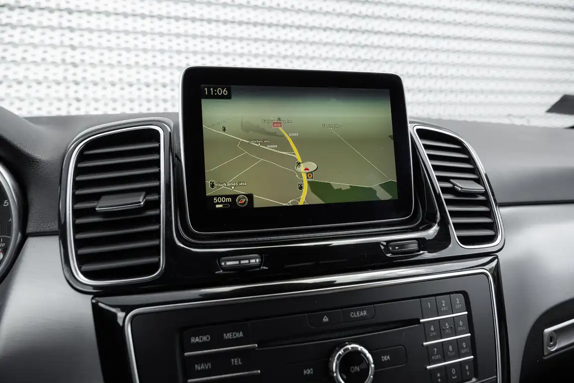 MERCEDES-BENZ GLE