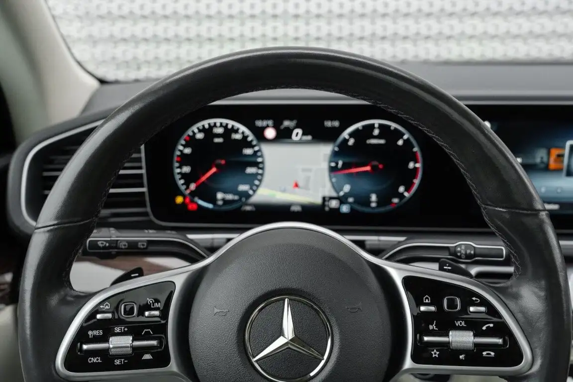 MERCEDES-BENZ GLE