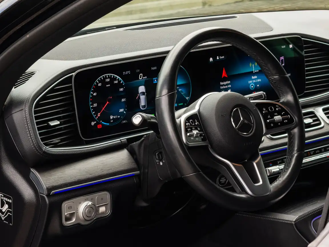 MERCEDES-BENZ GLE