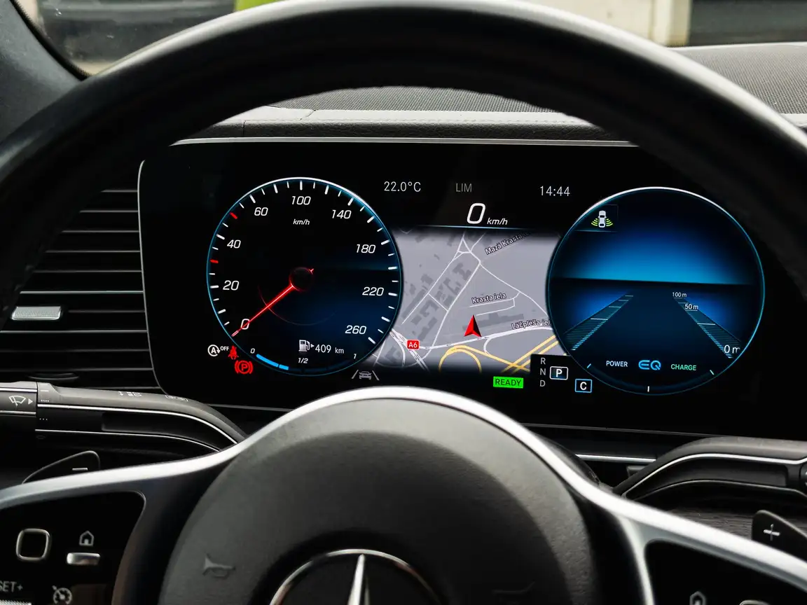 MERCEDES-BENZ GLE