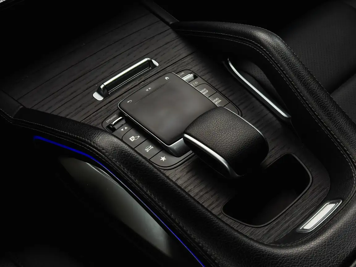 MERCEDES-BENZ GLE