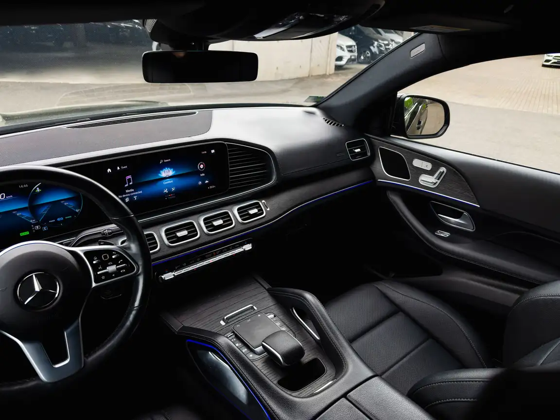 MERCEDES-BENZ GLE