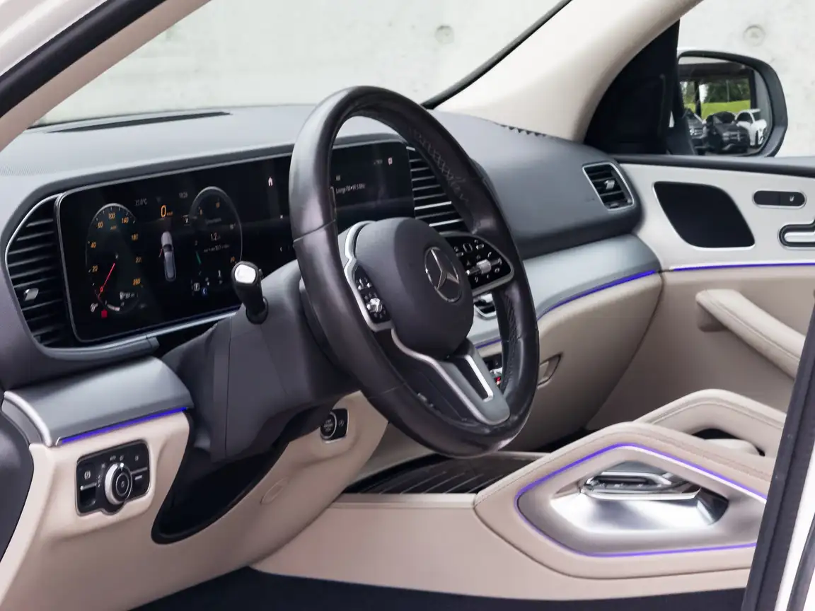MERCEDES-BENZ GLE