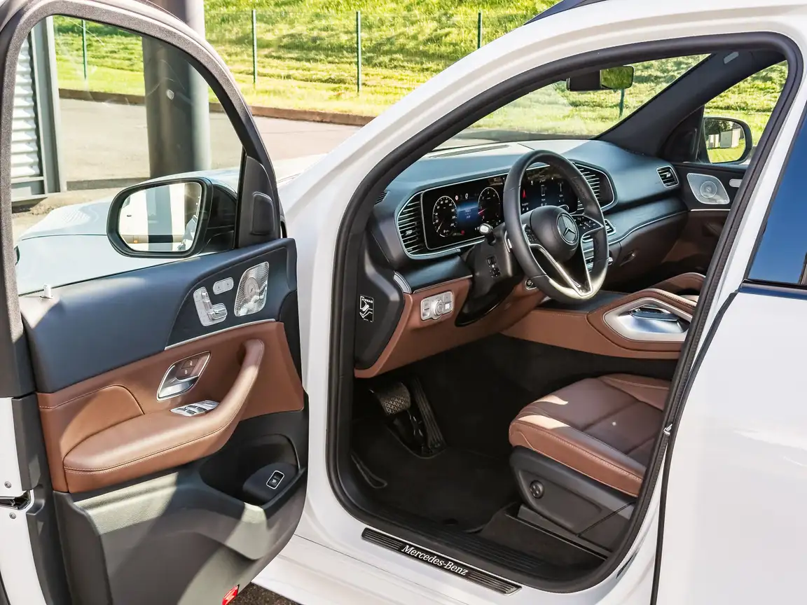 MERCEDES-BENZ GLE