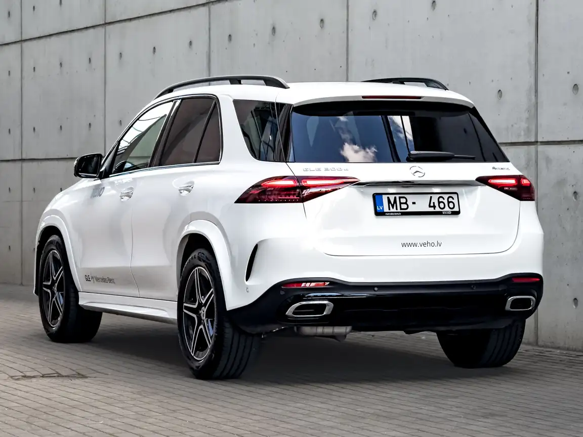 MERCEDES-BENZ GLE