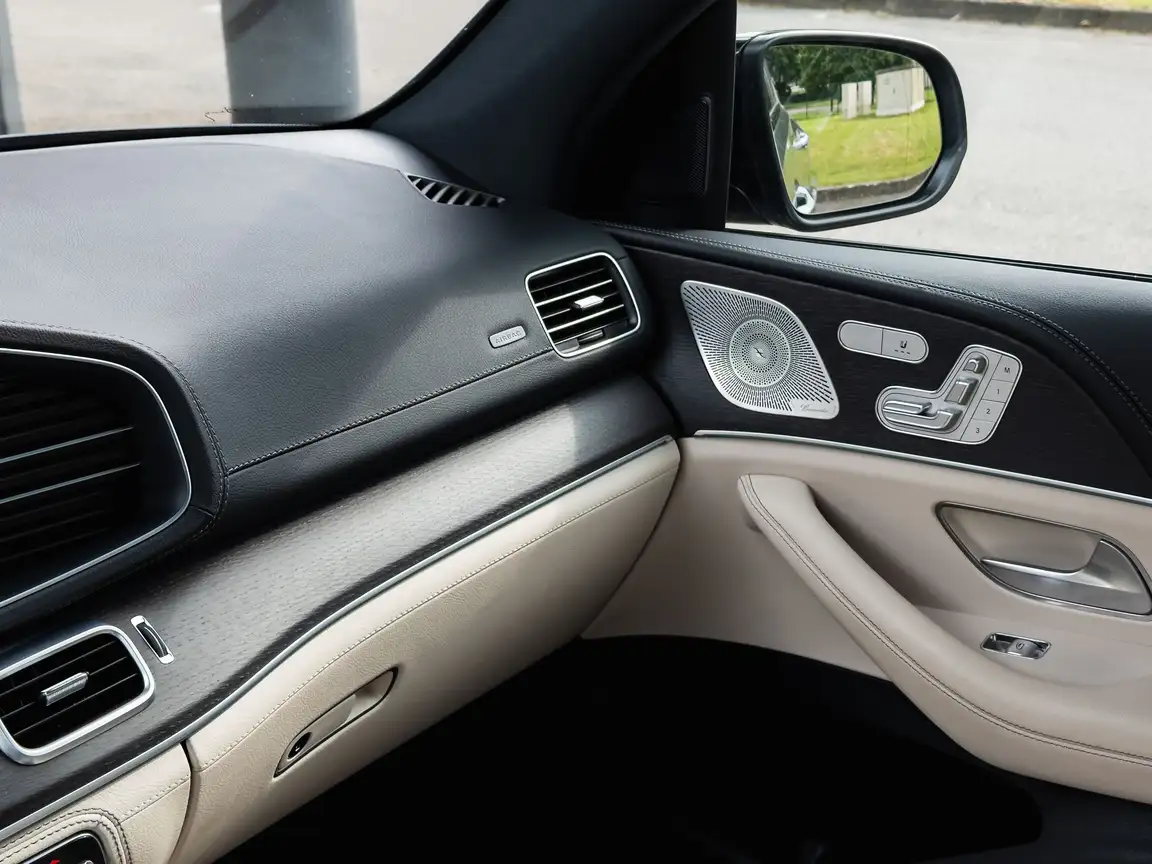 MERCEDES-BENZ GLE