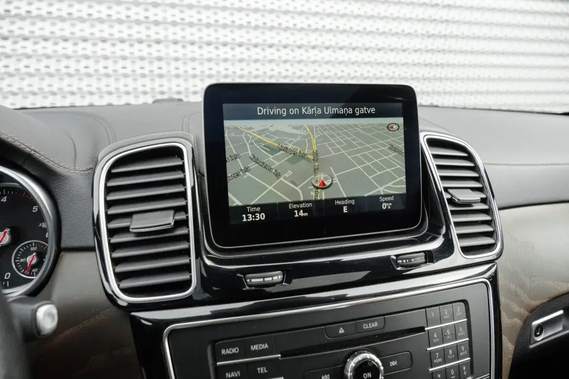 MERCEDES-BENZ GLE