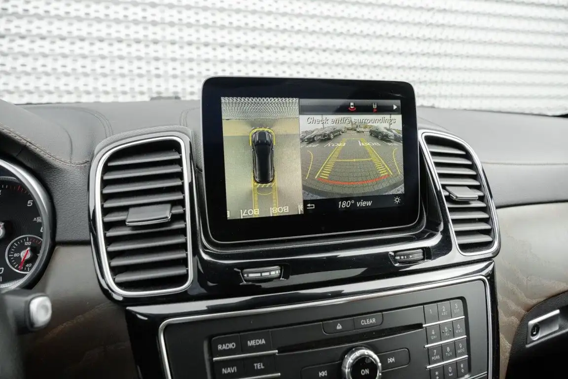 MERCEDES-BENZ GLE