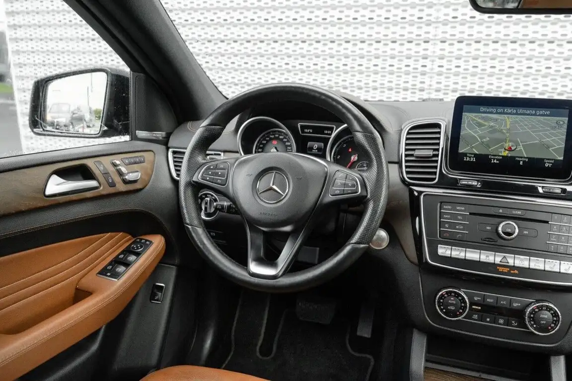 MERCEDES-BENZ GLE