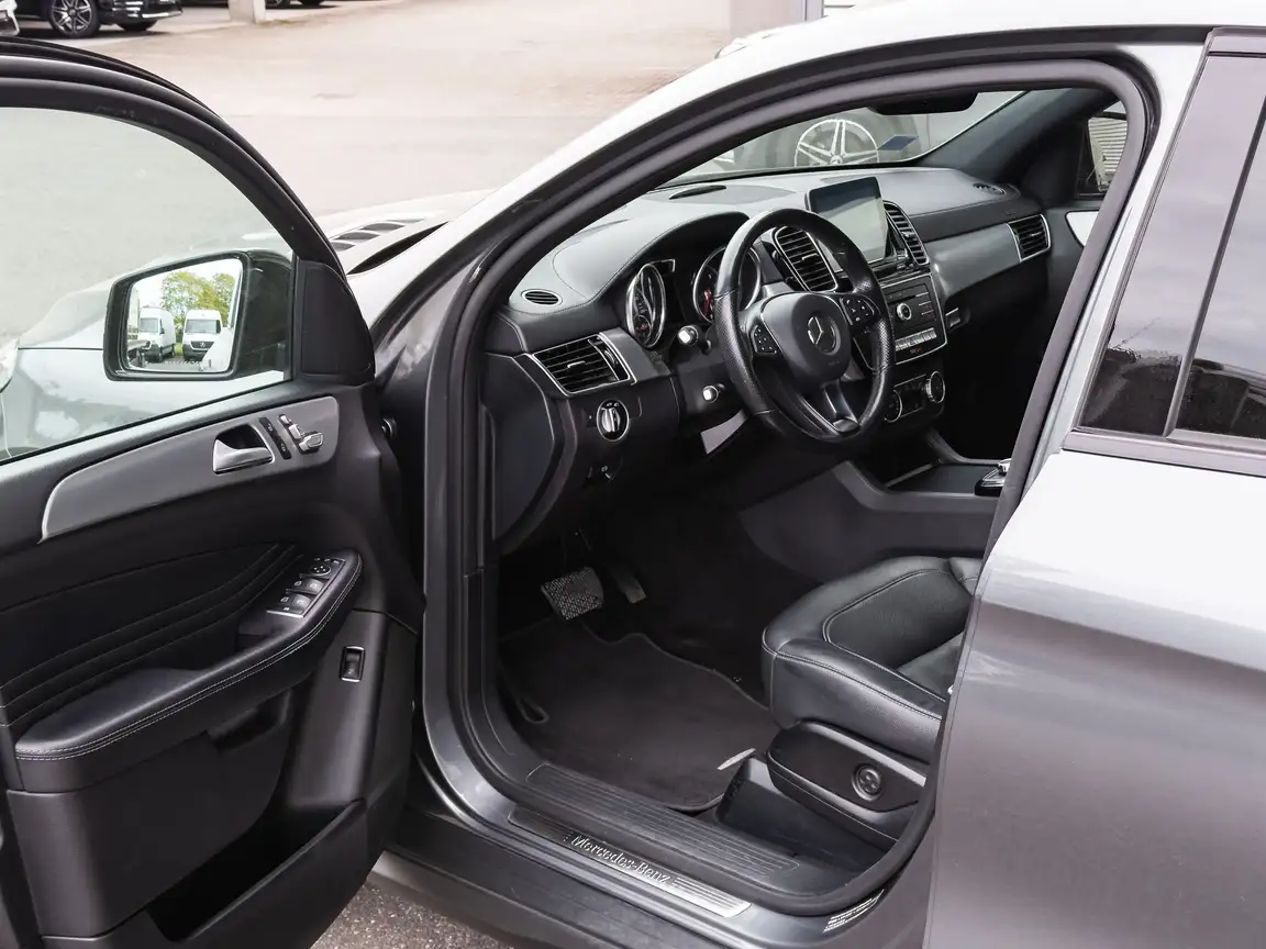 MERCEDES-BENZ GLE