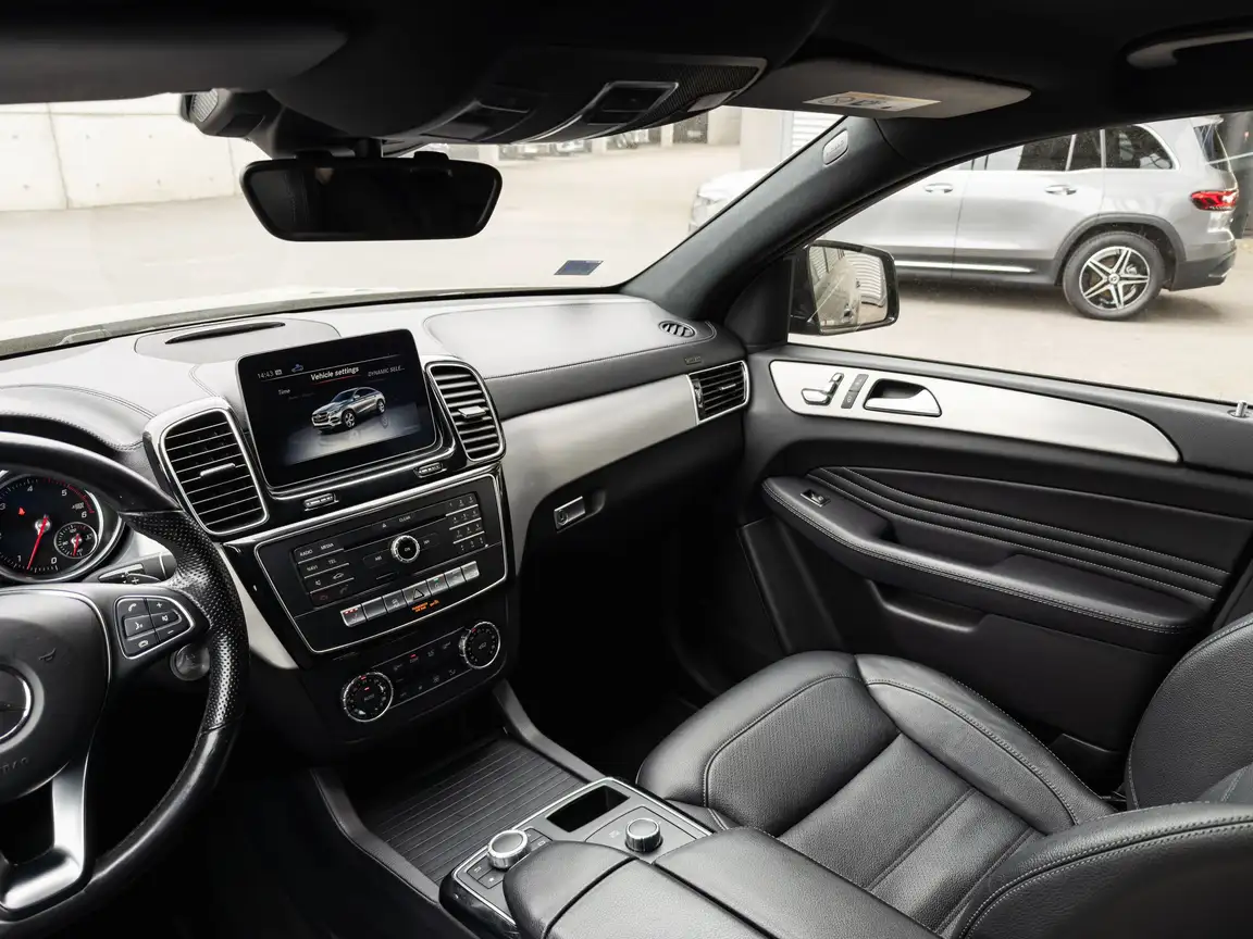 MERCEDES-BENZ GLE