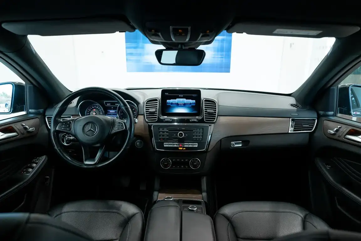 MERCEDES-BENZ GLE