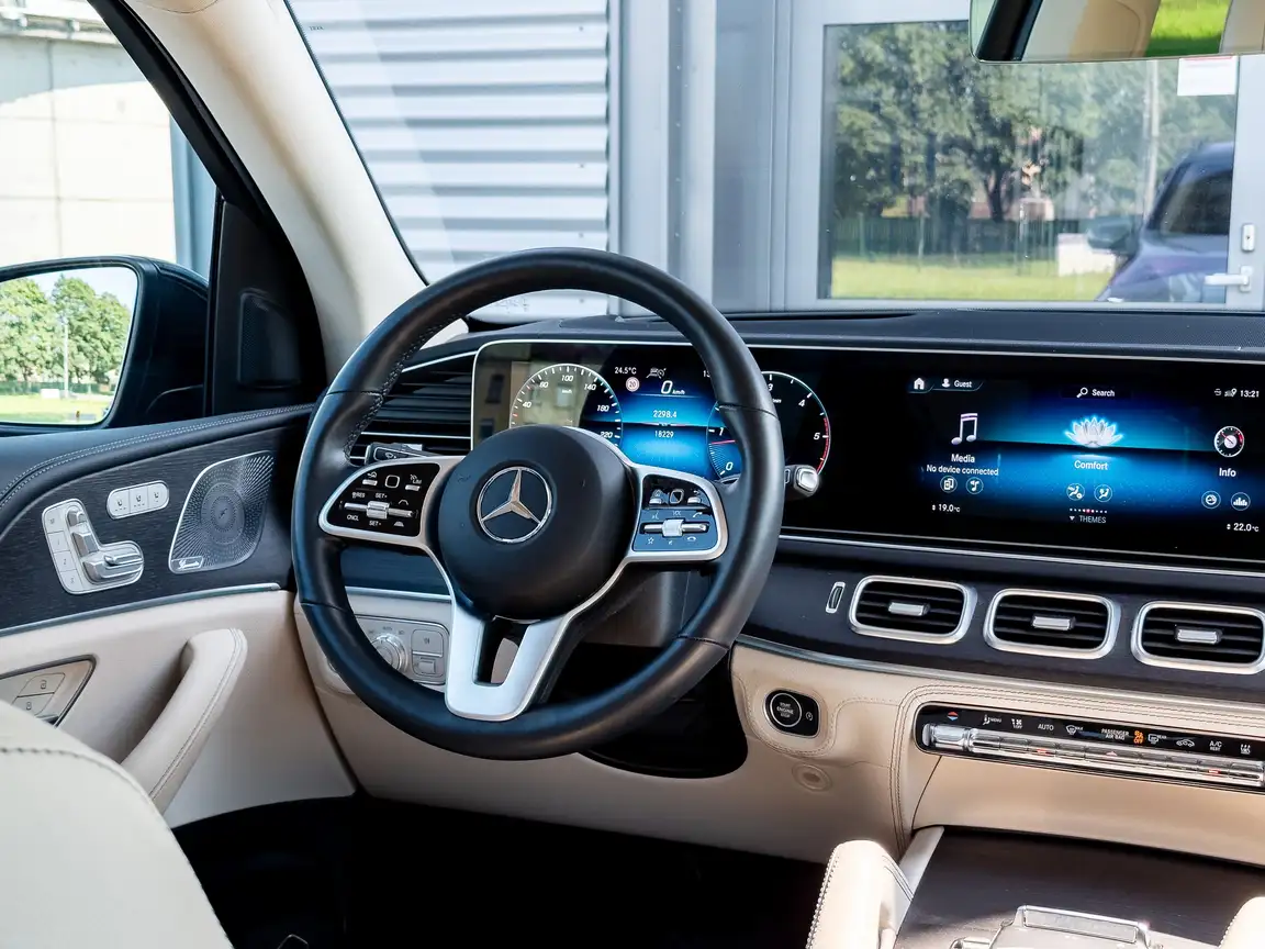 MERCEDES-BENZ GLE