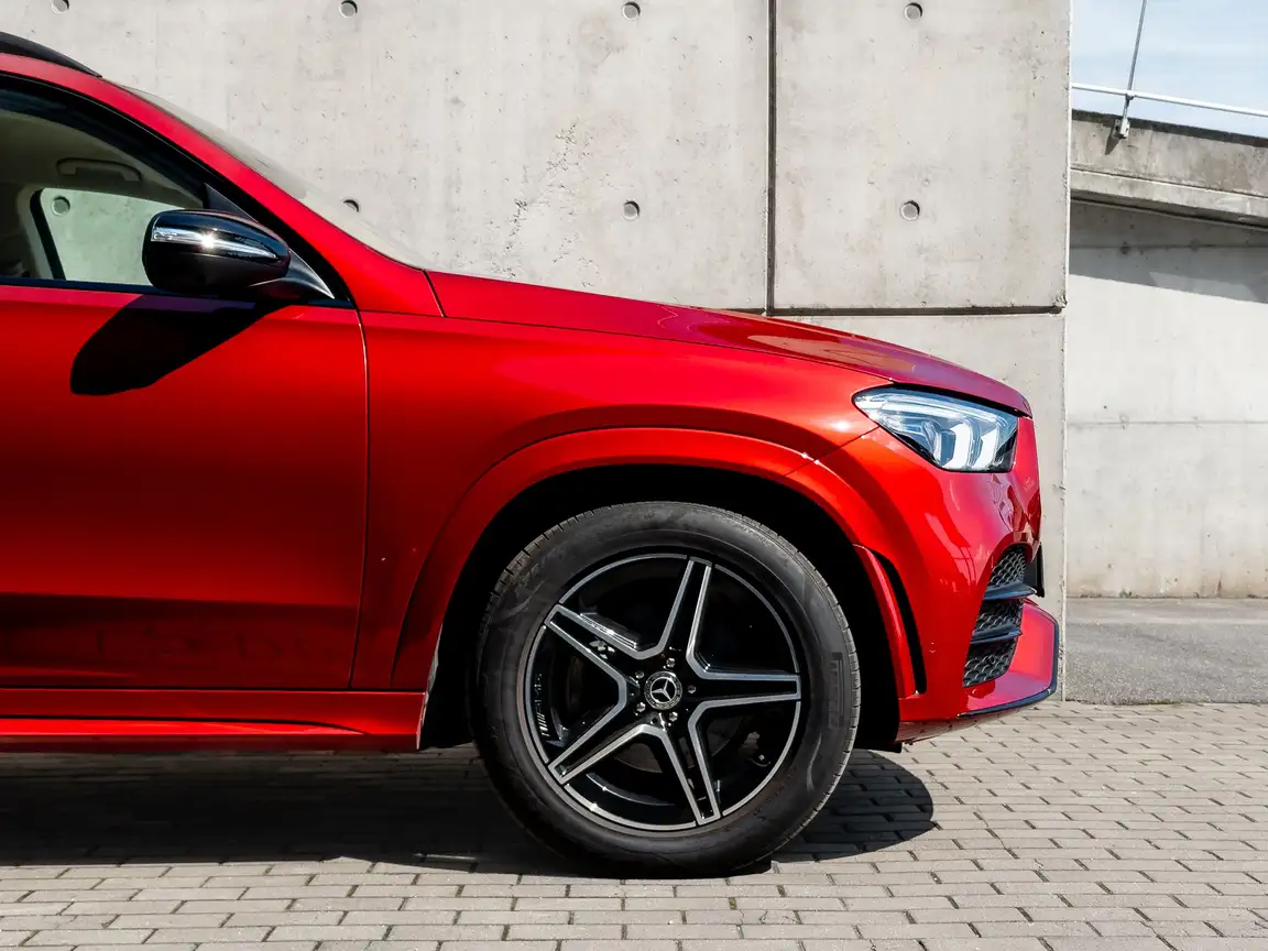 MERCEDES-BENZ GLE