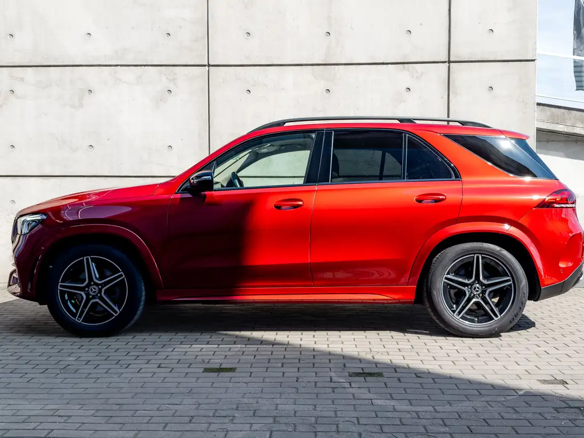 MERCEDES-BENZ GLE
