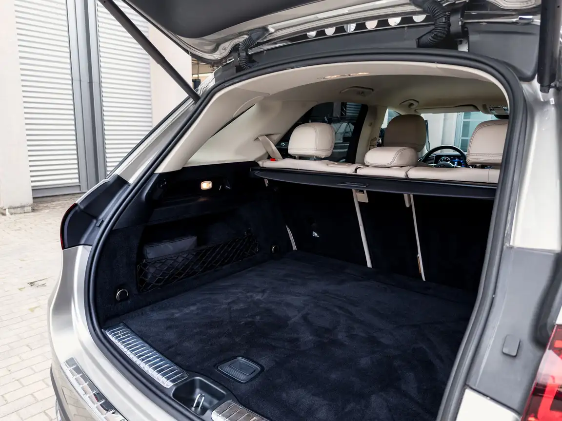 MERCEDES-BENZ GLE