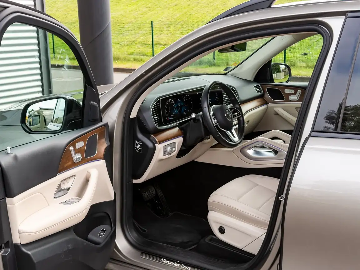 MERCEDES-BENZ GLE