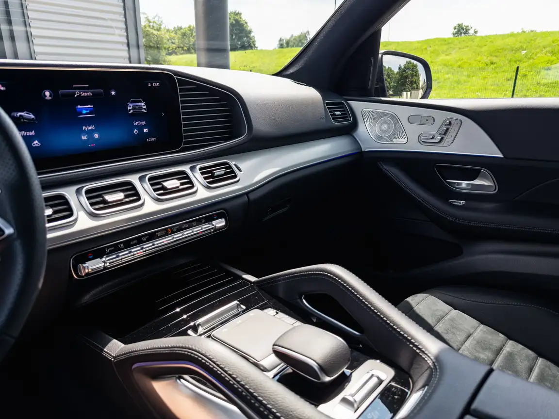 MERCEDES-BENZ GLE