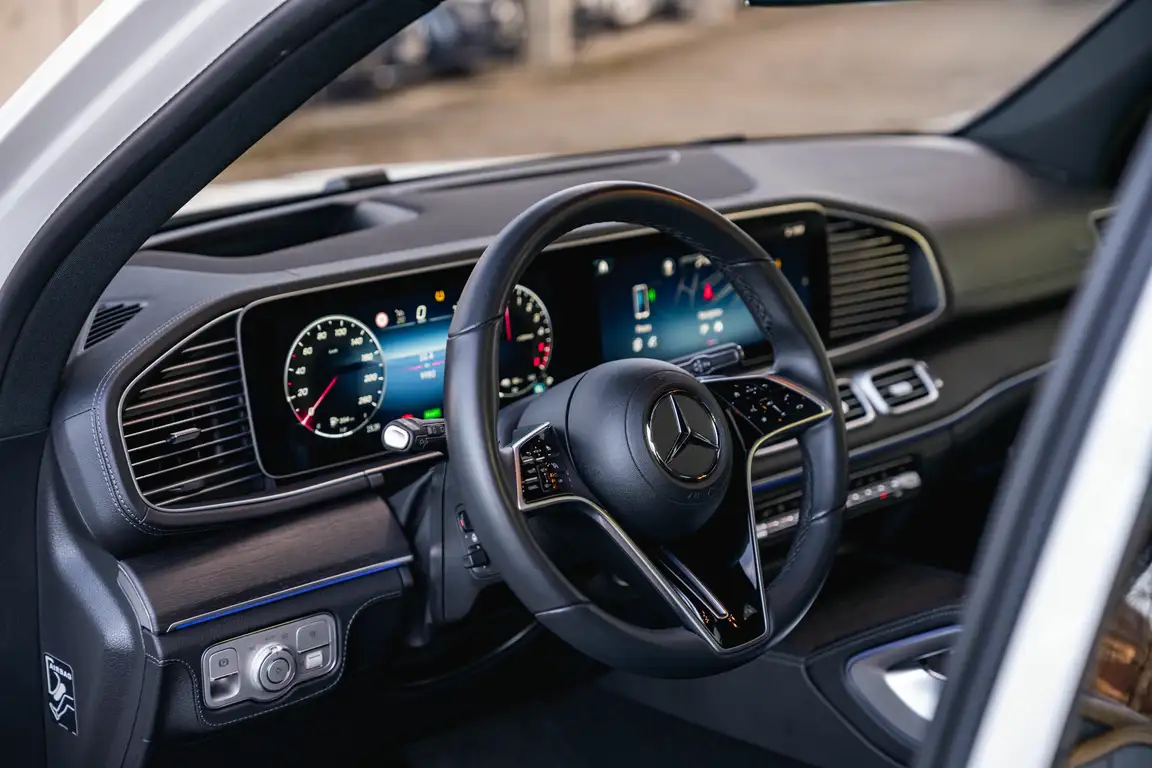 MERCEDES-BENZ GLE