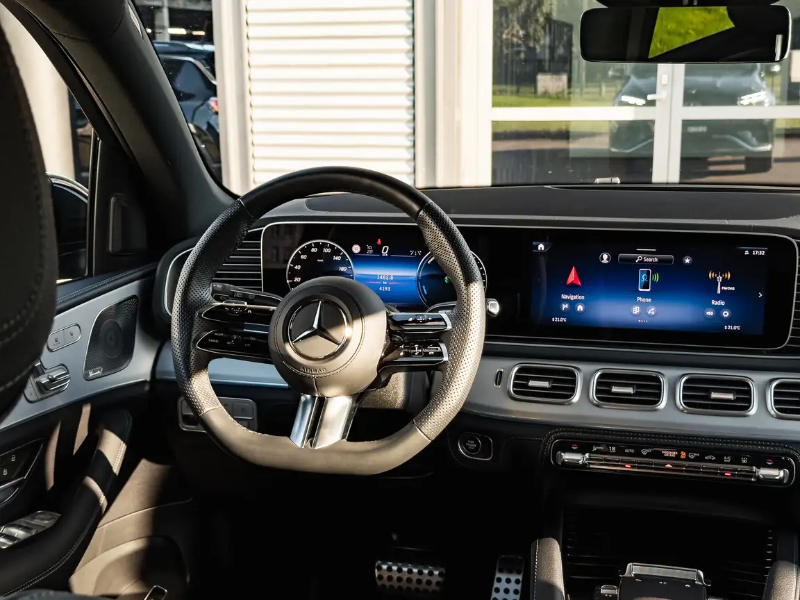 MERCEDES-BENZ GLE