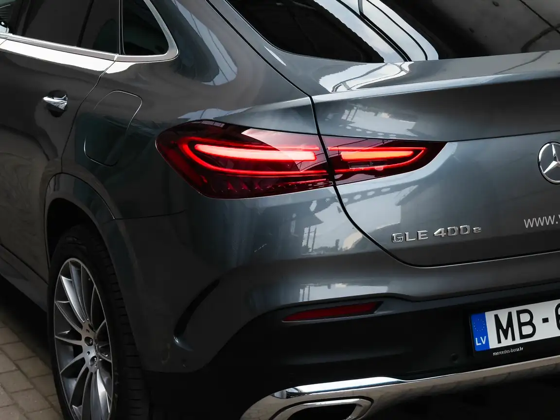 MERCEDES-BENZ GLE