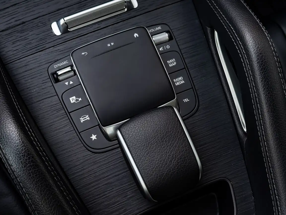 MERCEDES-BENZ GLE