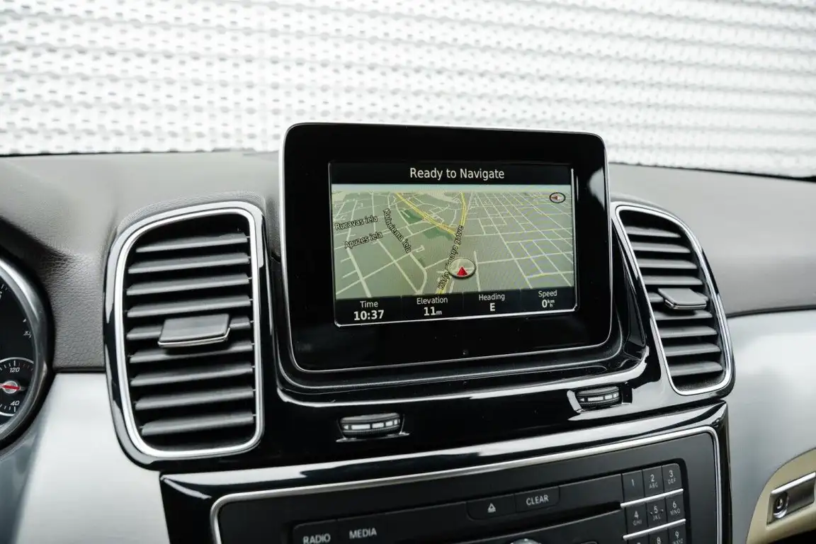 MERCEDES-BENZ GLE