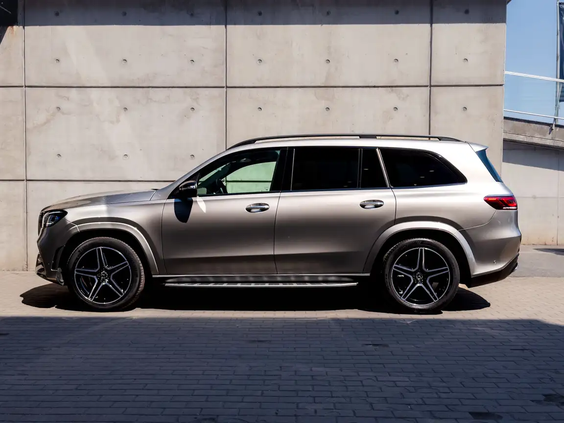 MERCEDES-BENZ GLS