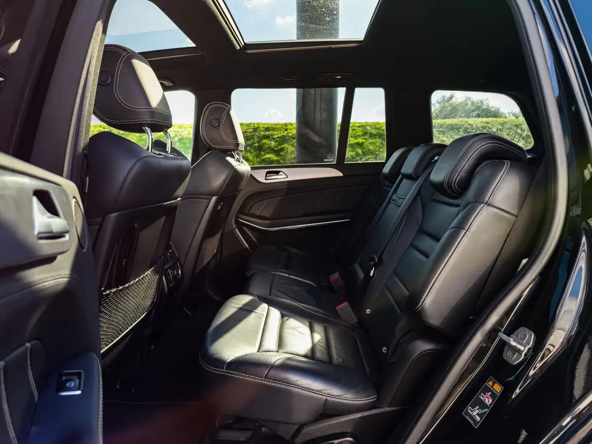 MERCEDES-BENZ GLS