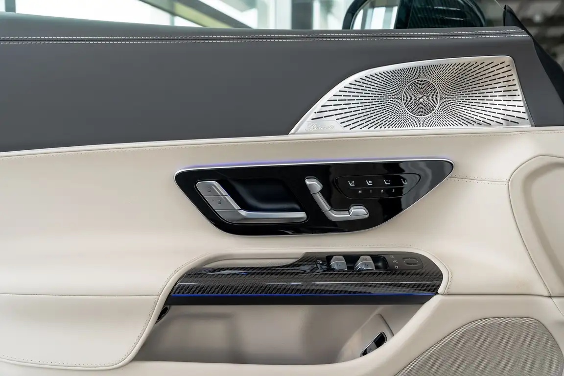 MERCEDES-BENZ SL-CLASS