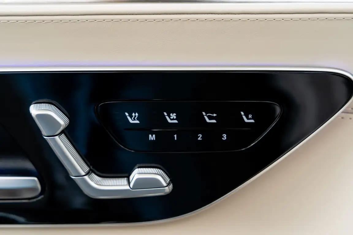 MERCEDES-BENZ SL-CLASS