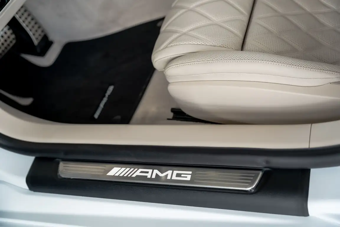 MERCEDES-BENZ SL-CLASS