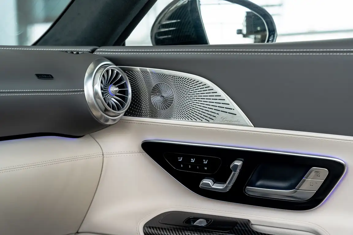 MERCEDES-BENZ SL-CLASS