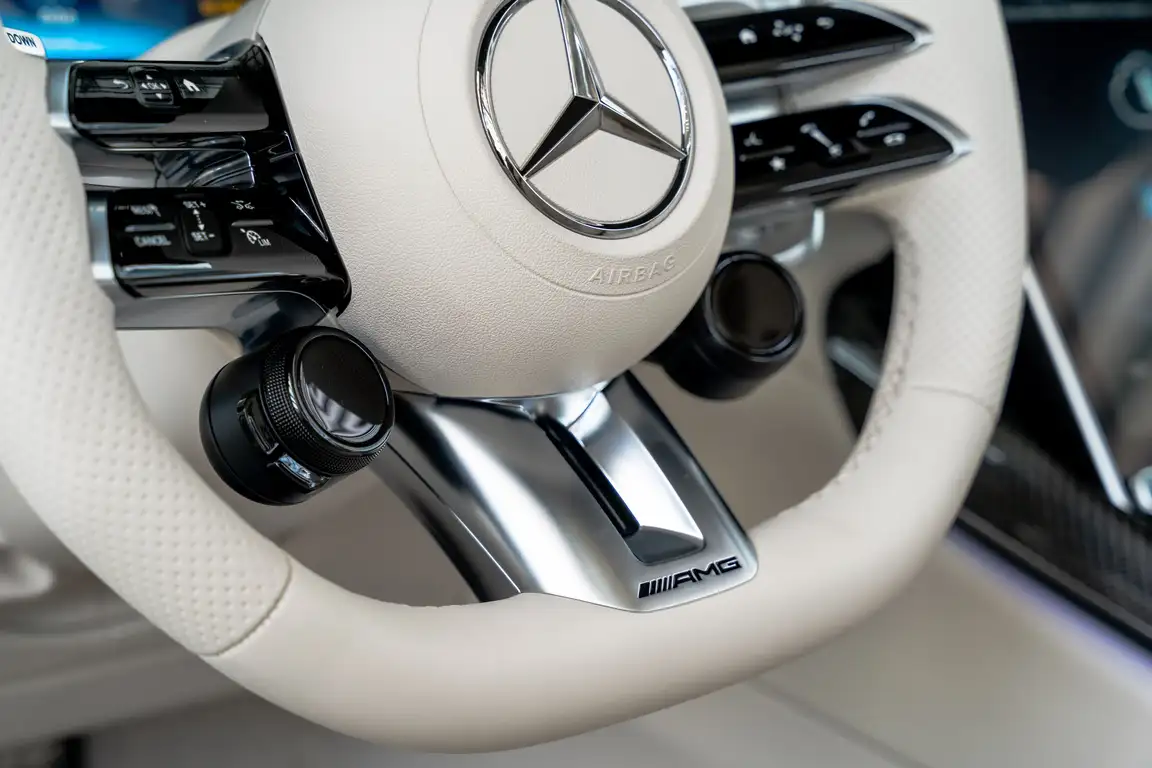 MERCEDES-BENZ SL-CLASS