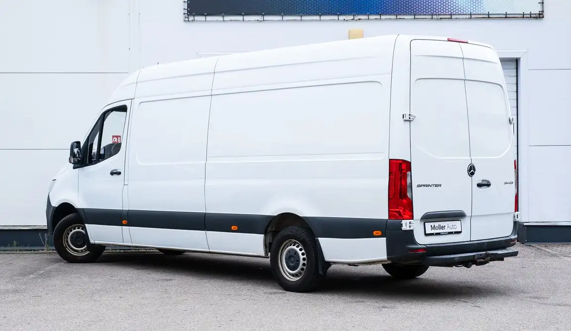 MERCEDES-BENZ SPRINTER