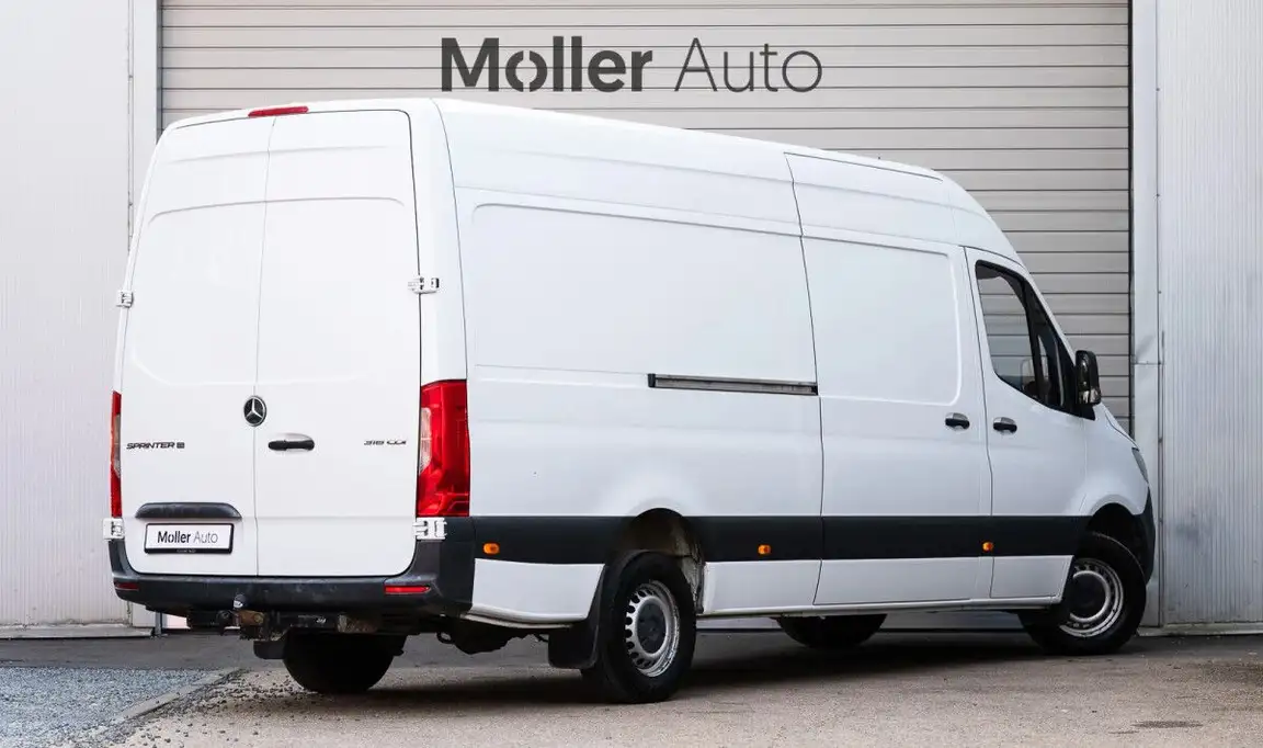 MERCEDES-BENZ SPRINTER