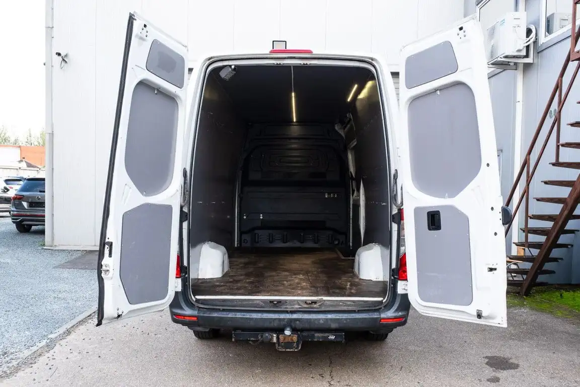 MERCEDES-BENZ SPRINTER