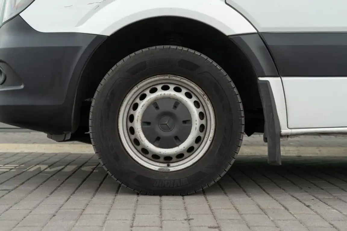 MERCEDES-BENZ SPRINTER